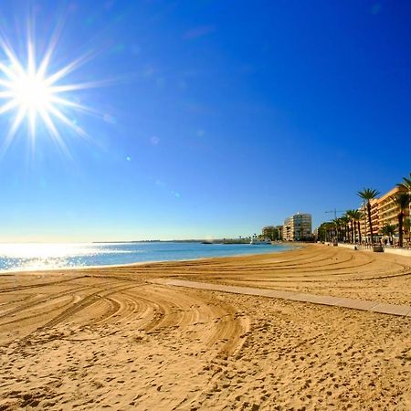 Holiday Suite Fragata Torrevieja Exterior foto