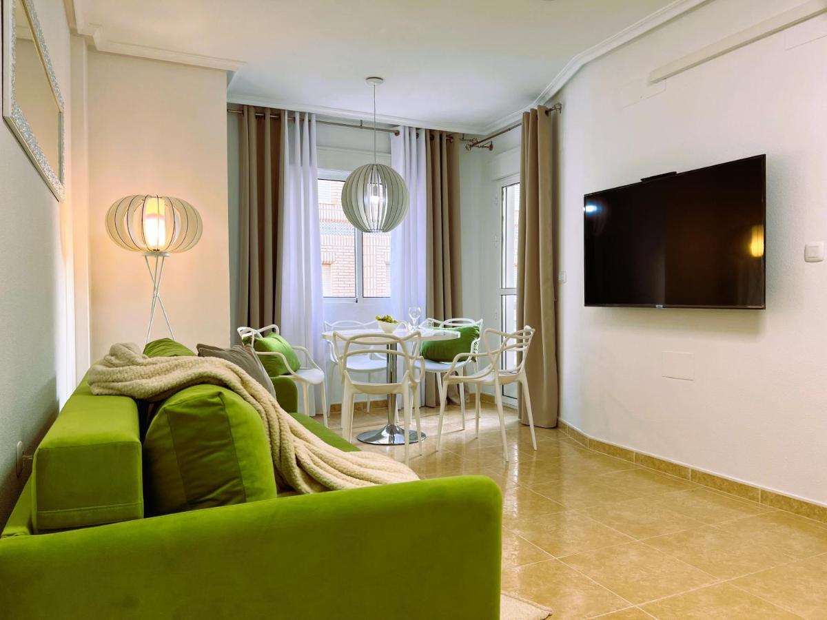 Holiday Suite Fragata Torrevieja Exterior foto
