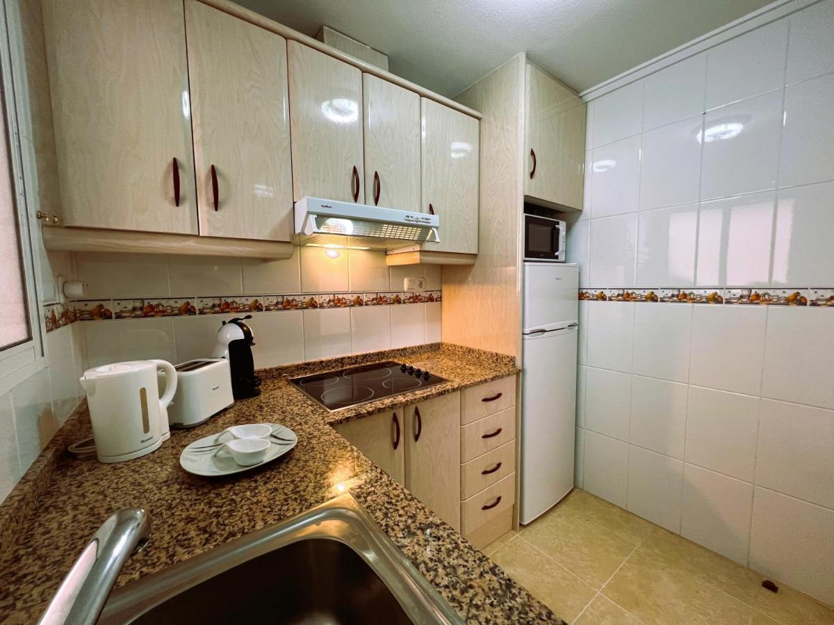 Holiday Suite Fragata Torrevieja Exterior foto